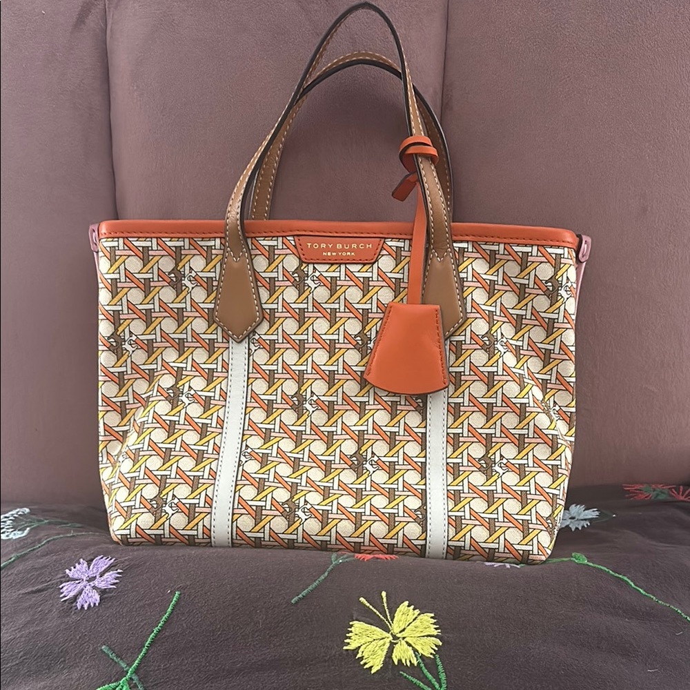 Tory Burch Small Perry Canvas Tote